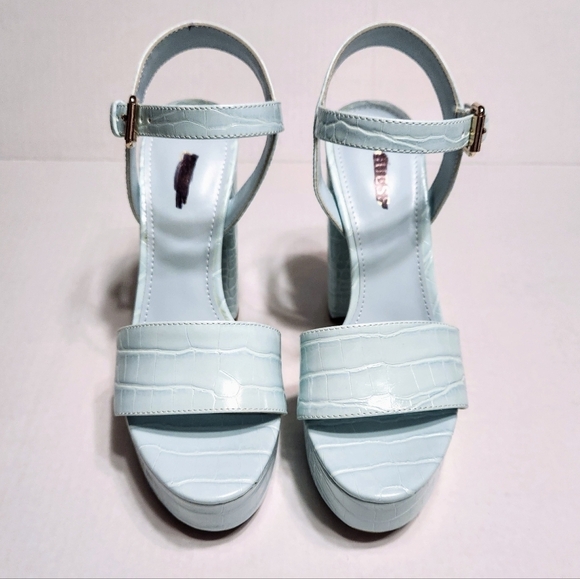 ❗️SOLD❗️Guess Gabeli NEW Faux Croc Ankle Strap Platform Block Heel Sandals Blue - Picture 4 of 11